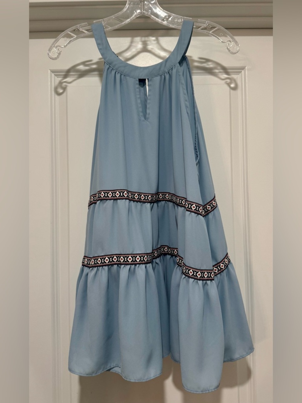 Cato Women’s Blue Green Halter Top with Embroidered Trim Size XL‎